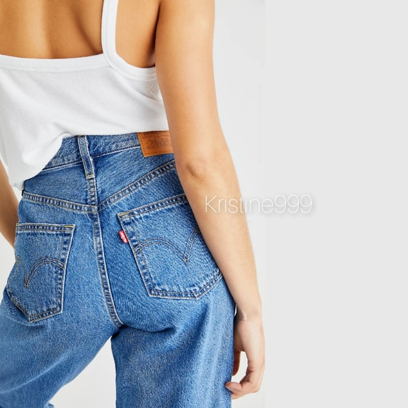 Levi's High Loose Taper Jeans in Hold My Purse Medium Wash NWT Barrel - Picture 4 of 11